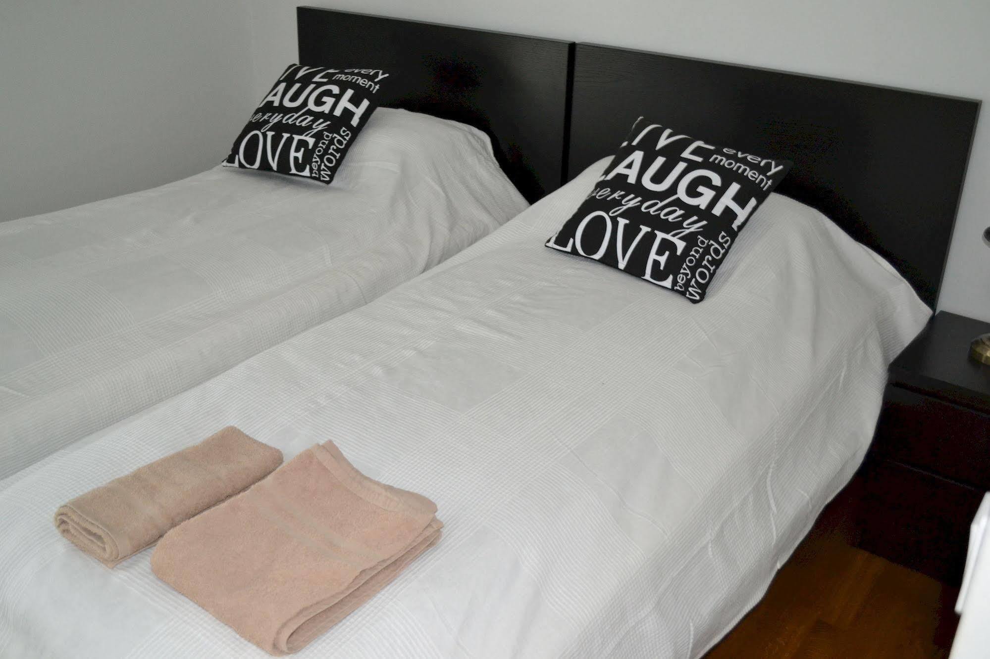 Avia Apartments 반타 외부 사진